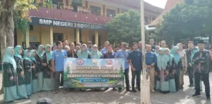 Galakkan Go Green Sosialisasikan Pemilahan Sampah, FRB,PLC Dan Sungai Watch Berikan Edukasi Di SMPN 3 Rogojampi