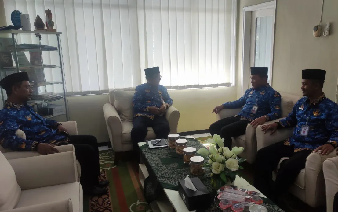 Pastikan Keamanan dan Kondusifitas Natal Kapolresta Banyuwangi Tinjau Sejumlah Gereja