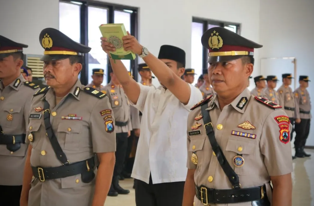 Kapolresta Banyuwangi Pimpin Upacara Sertijab Kasat Intelkam,Kabaglog,dan Kapolsek Tegaldlimo