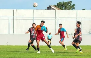 Maldini Pali dan Rachmat Latif Bawa Persewangi Menang Telak dari Krobokan FC