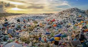 Plastik: Musuh atau Sahabat? Mencari Solusi Berkelanjutan