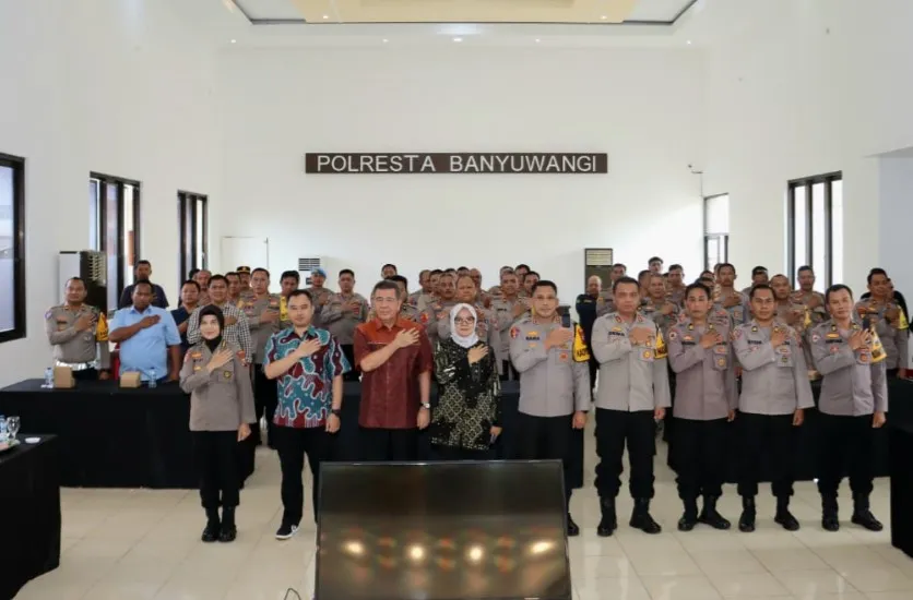 Polresta Banyuwangi Periksa Kelengkapan Administrasi Senpi Lapas Banyuwangi