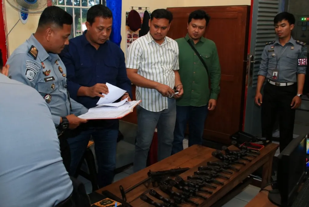 Lapas Banyuwangi Salurkan Hasil Panen Sayur untuk Keluarga Warga Binaan