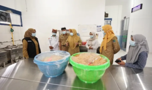 Cegah Keracunan, Ipuk Instruksikan Pengawasan Ketat Dapur Makan Bergizi Banyuwangi