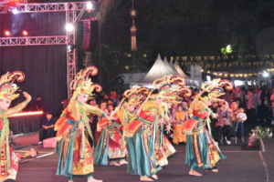 Dandim 0825 Banyuwangi Tunjukkan Dukungan Penuh pada Banyuwangi Batik Festival 2025: Sinergi TNI dan Pemerintah Gaungkan Budaya ke Dunia