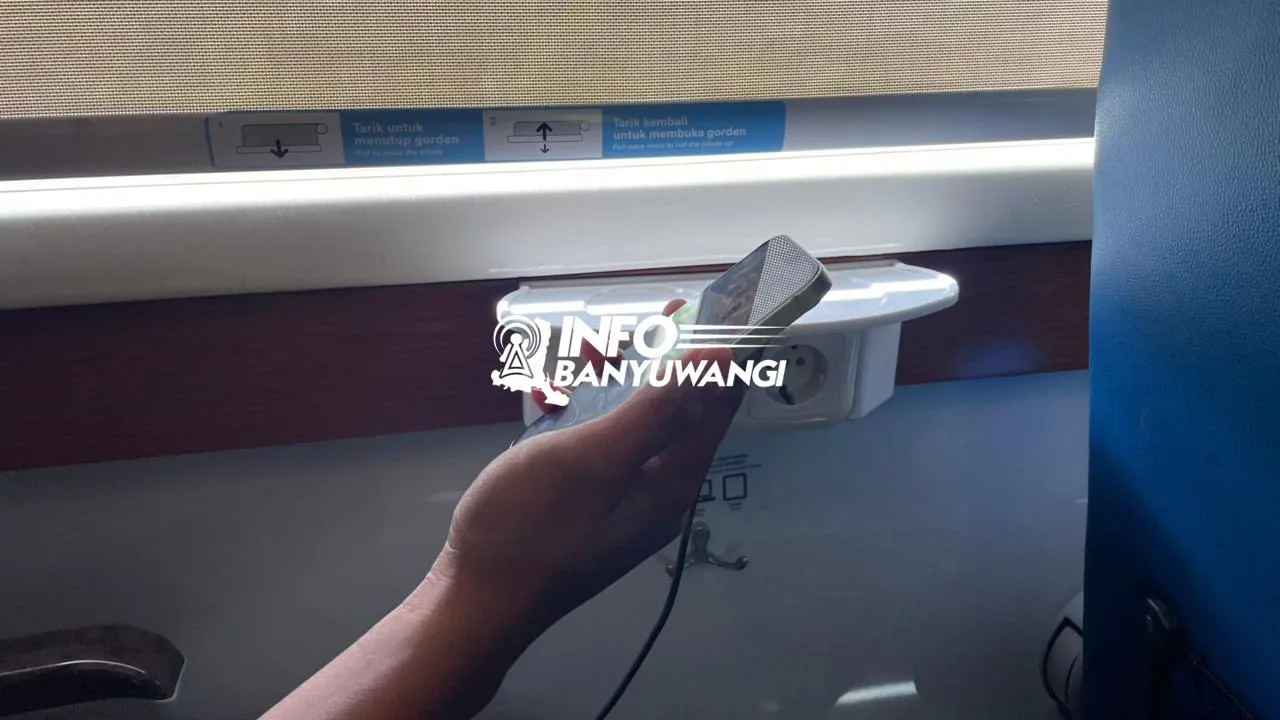 KAI Daop 9 Jember Larang Pengisian Powerbank di Stopkontak Kereta Demi Keamanan