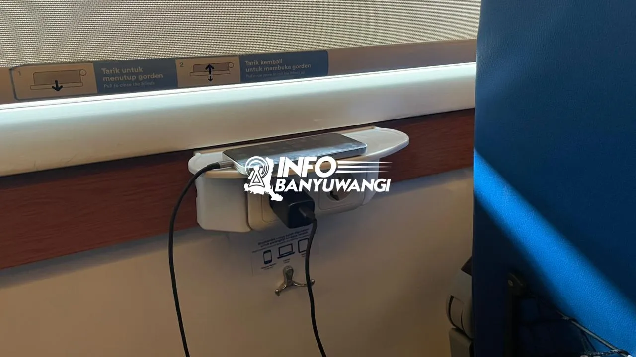 Bahaya Isi Daya Powerbank di Stopkontak Kereta, KAI Daop 9 Jember Keluarkan Imbauan Tegas