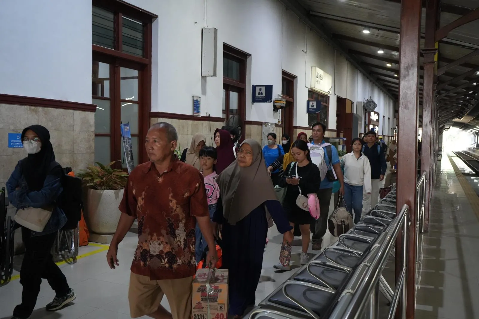 Wow! Tiket 6 KA Ekonomi Lagi Diskon 30 Persen, Cek Rutenya