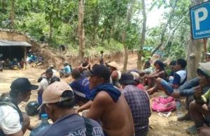 Aksi Protes Ratusan Warga di Pesanggaran Berbuah Hasil, PT BSI Akhirnya Menarik Alat Pengeboran dari Tambang Rakyat Gunung Tumpang Pitu