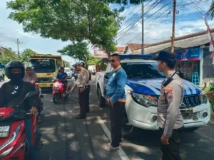 Remaja Tanpa Helm Tiba-Tiba Belok, Pengendara CBR Tewas di Tempat