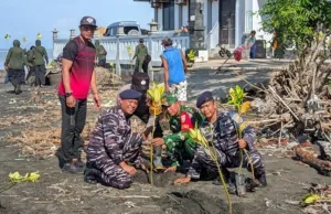 Peringati Hari Armada RI 2025, Posal Pengambengan Tanam Ratusan Pohon