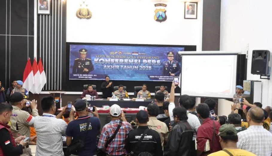 Rilis Akhir Tahun Polresta Banyuwangi 2025 Ungkap Capaian Strategis, Kejahatan Terungkap dan Laka Lantas Turun