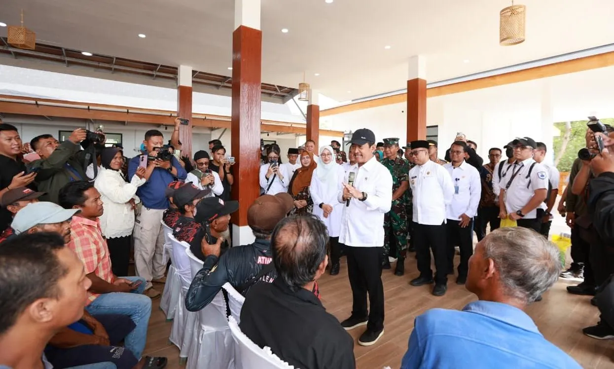 Kampung Nelayan Merah Putih Banyuwangi Bakal Punya SPBN, Menteri KKP Juga Siapkan Bantuan Kapal