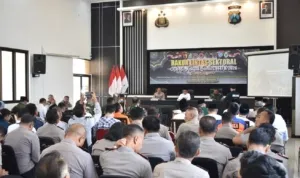 Sinergi Pengamanan Lebaran di Banyuwangi Dimatangkan, Kasdim 0825 Hadiri Rakor Operasi Ketupat Semeru 2026