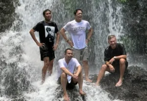 Raffi Ahmad dan The Dudas Minus One Eksplor Banyuwangi, Kunjungi Wisata Hits, Kuliner Legendaris, hingga Alam Menawan