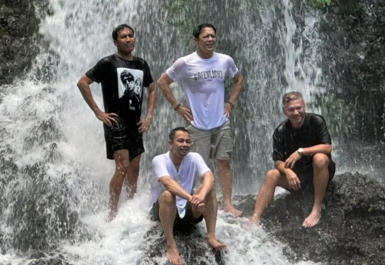 Raffi Ahmad dan The Dudas Minus One Eksplor Banyuwangi, Kunjungi Wisata Hits, Kuliner Legendaris, hingga Alam Menawan